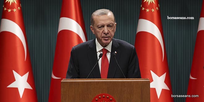 Erdoğan: Memur maaşlarıyla ilgili düzenleme bayram sonrası Meclis'te