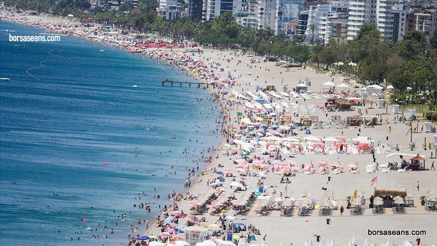 Antalya turist rekoru kırdı,ziyaretçi sayısı 8 milyonu aştı