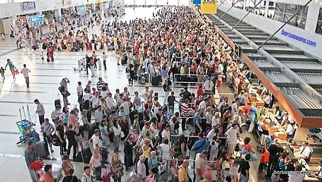 İstanbul 8 ayda 11,5 milyonu aşan turisti ağırladı