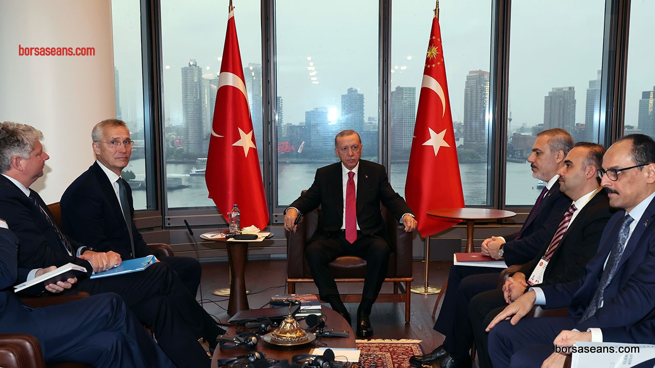 Erdoğan: Kalkınma Yolu için bakanımız görüşmelerini sürdürüyor